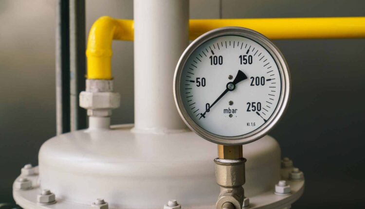 O que é pressão absoluta e como ela é medida