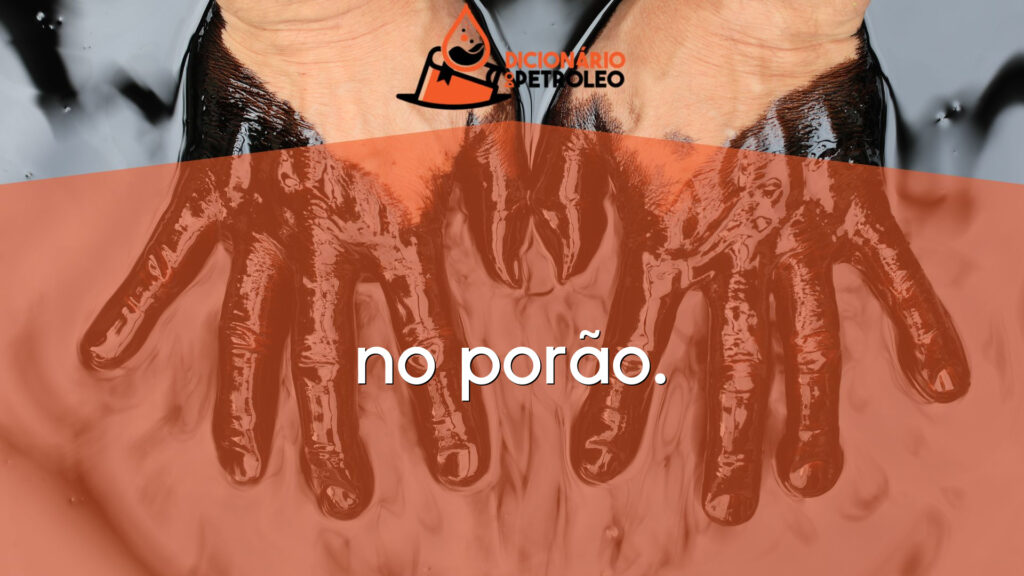 no porão.